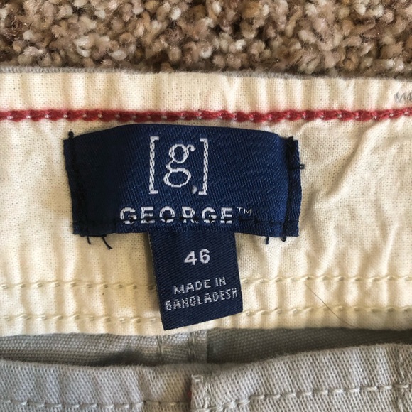 George Men’s 10” Light Gray Cargo Shorts - Picture 4 of 5